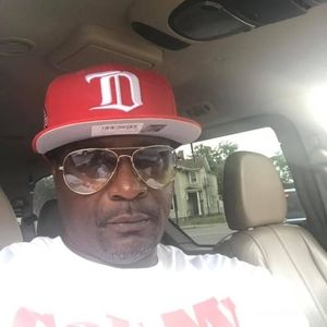 Meet your Posher, Donell